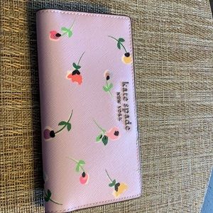 KATE SPADE BRAND NEW WALLET